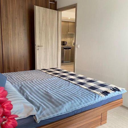 Iris Appartement In Heviz Mit Tiefgarage Und Panoramaaussicht Екстериор снимка