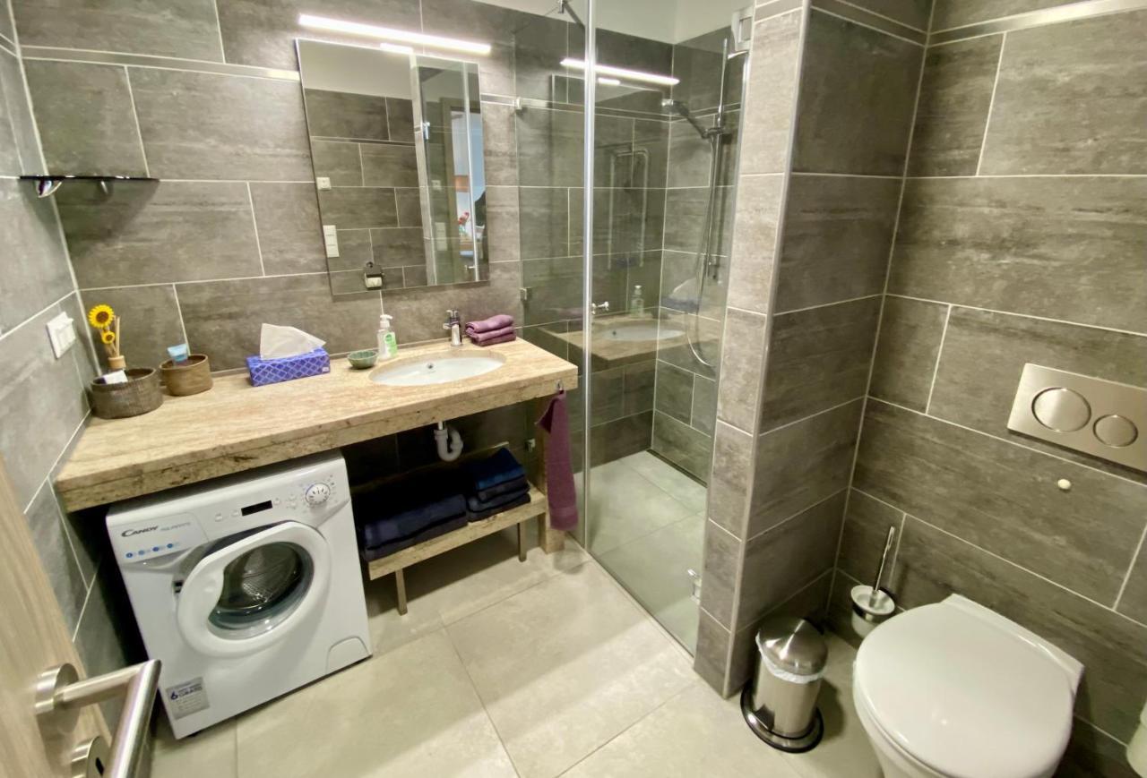 Iris Appartement In Heviz Mit Tiefgarage Und Panoramaaussicht Екстериор снимка